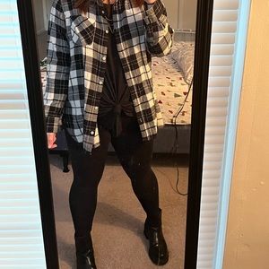 Meet your Posher, Tarra